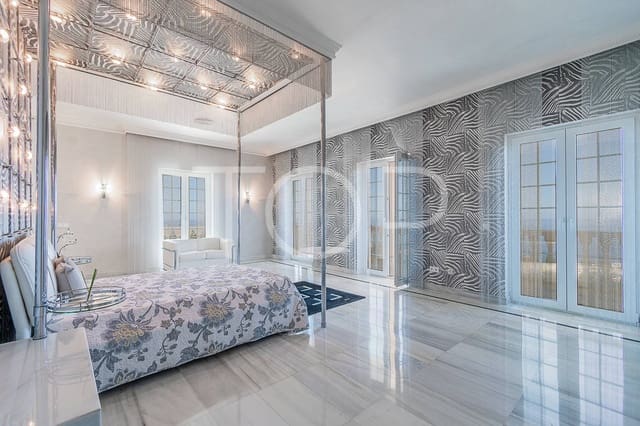 5 bedroom Villa for sale in San Eugenio Alto, Adeje with pool garage - € 7,500,000 (Ref: 8469714)