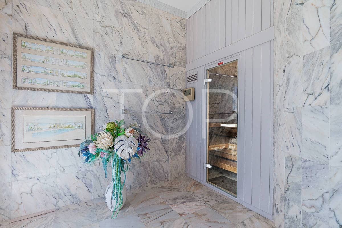 5 slaapkamer Villa te koop in Costa Adeje met zwembad garage - € 7.500.000 (Ref: 8469714)