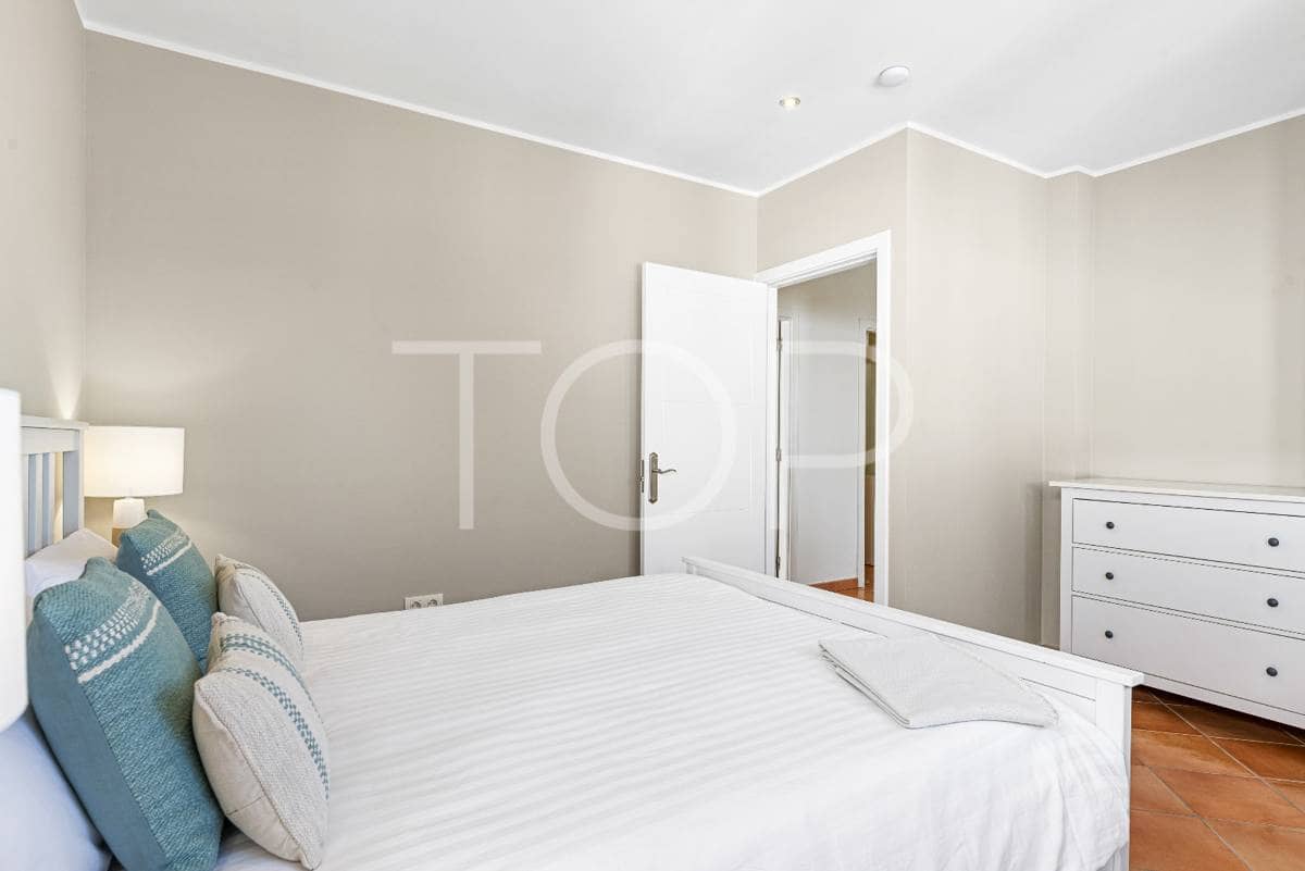 5 soveværelse Byhus til salg i Guia de Isora med swimmingpool garage - € 1.175.000 (Ref: 8499735)