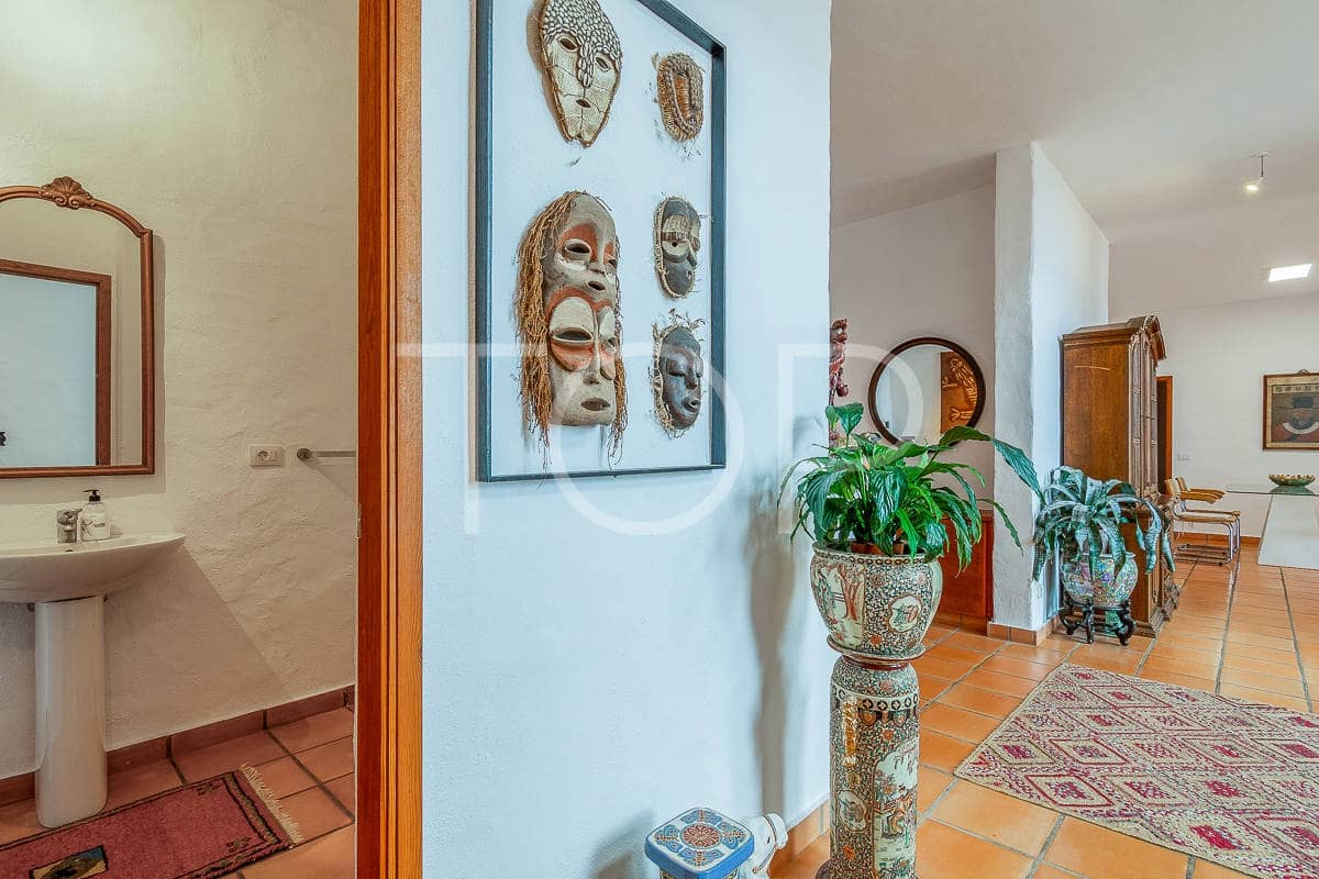 6 soveværelse Finca/Landehus til salg i San Juan de la Rambla med garage - € 1.190.000 (Ref: 8543960)