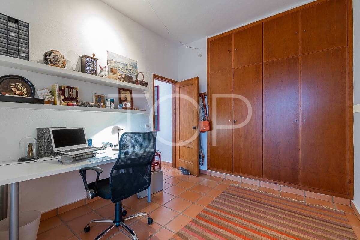 6 soveværelse Finca/Landehus til salg i San Juan de la Rambla med garage - € 1.190.000 (Ref: 8543960)
