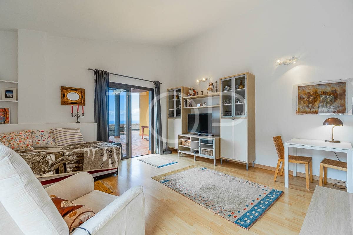 6 soveværelse Finca/Landehus til salg i San Juan de la Rambla med garage - € 1.190.000 (Ref: 8543960)