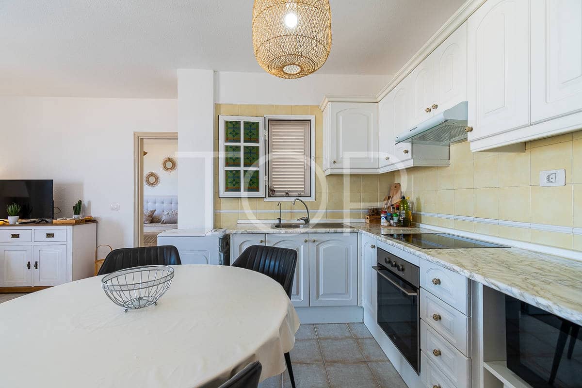 1 soveværelse Lejlighed til salg i Costa Adeje med swimmingpool garage - € 298.000 (Ref: 8550357)