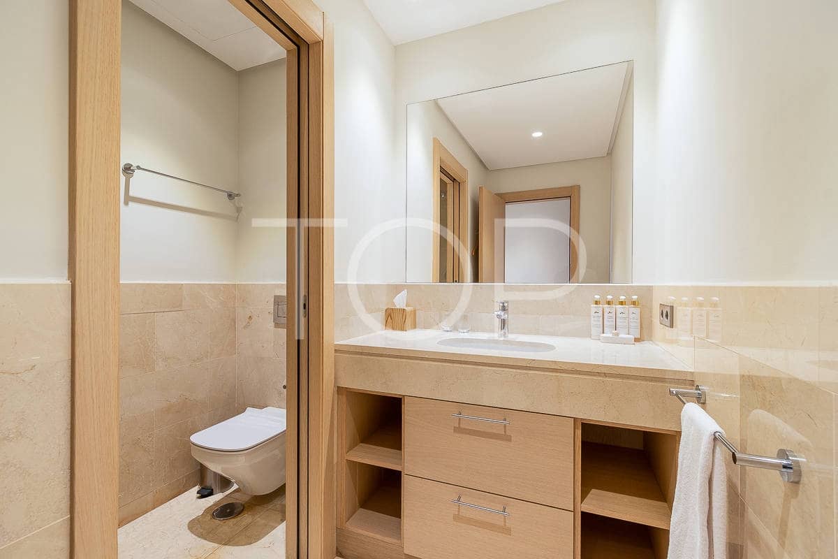 2 bedroom Flat for sale in Guia de Isora with pool garage - € 898,000 (Ref: 8581743)