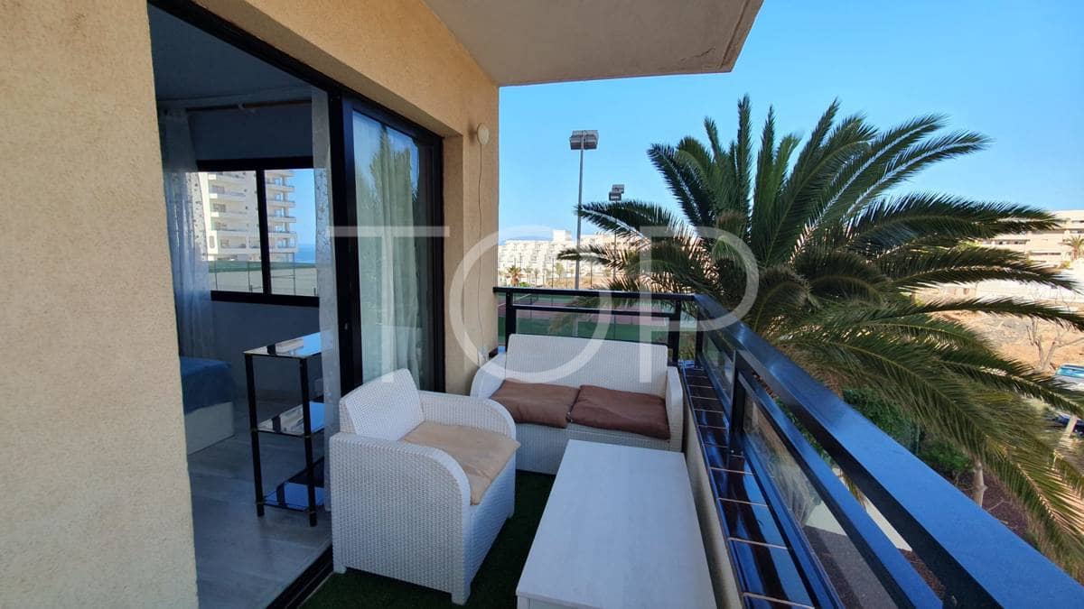 2 chambre Appartement à vendre à Adeje avec piscine garage - 295 000 € (Ref: 8609981)