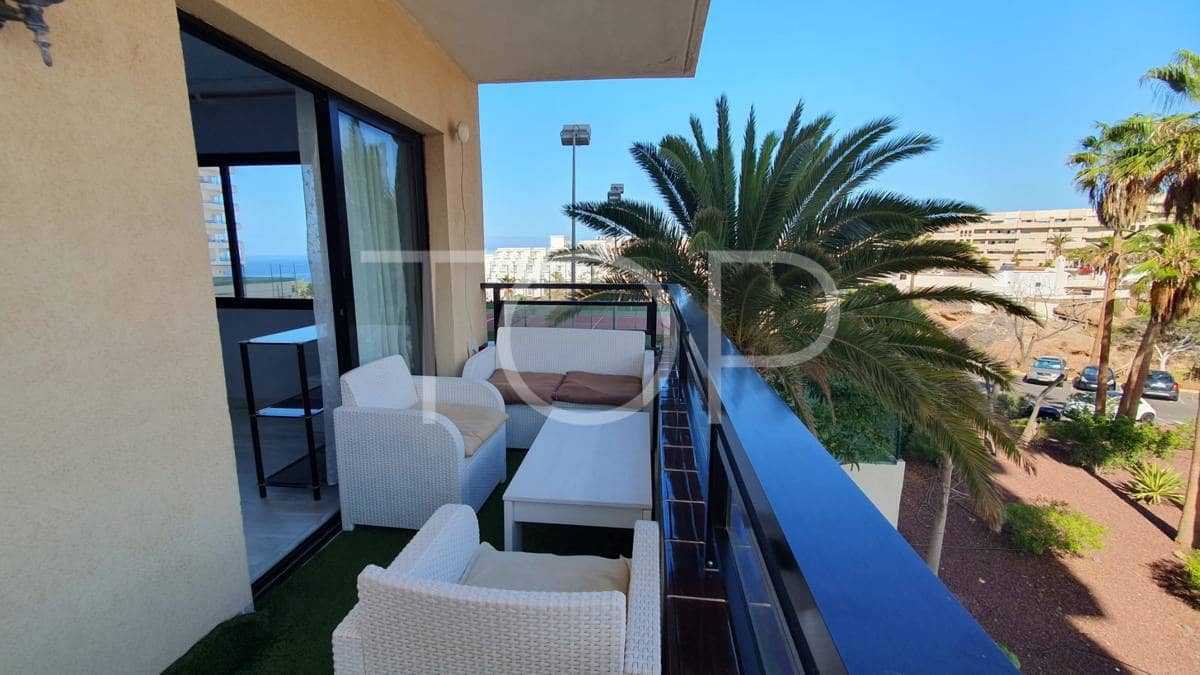 2 chambre Appartement à vendre à Adeje avec piscine garage - 295 000 € (Ref: 8609981)