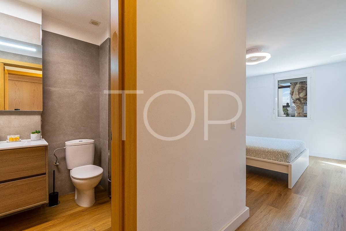 2 soveværelse Penthouse til salg i Amarilla Golf med swimmingpool garage - € 435.000 (Ref: 8609982)