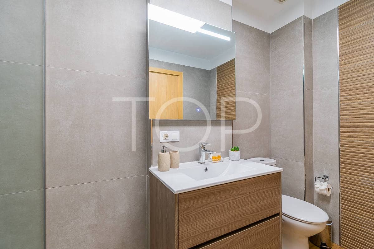 2 soveværelse Penthouse til salg i Amarilla Golf med swimmingpool garage - € 435.000 (Ref: 8609982)