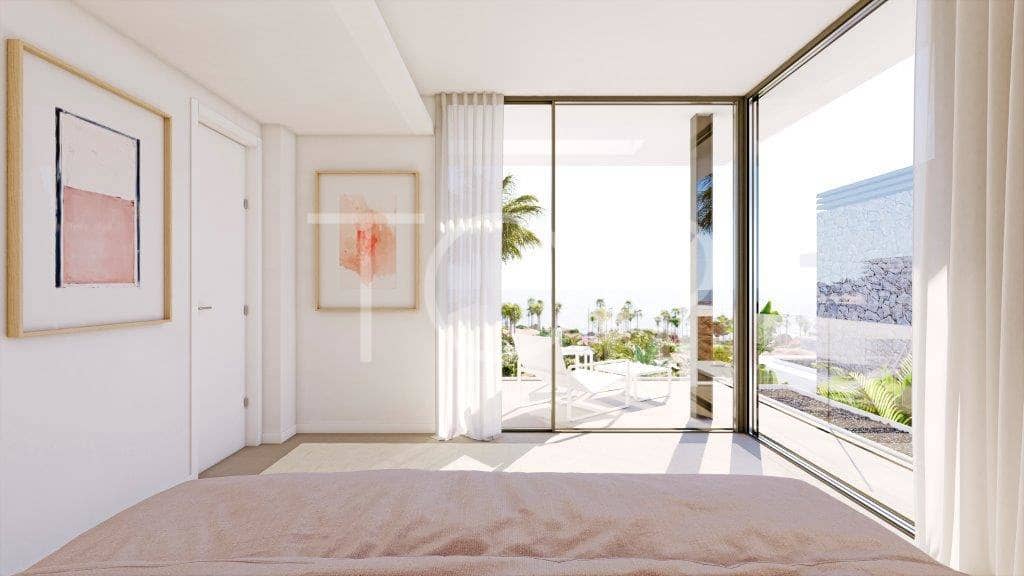 3 bedroom Villa for sale in Guia de Isora with pool garage - € 1,705,000 (Ref: 8614302)