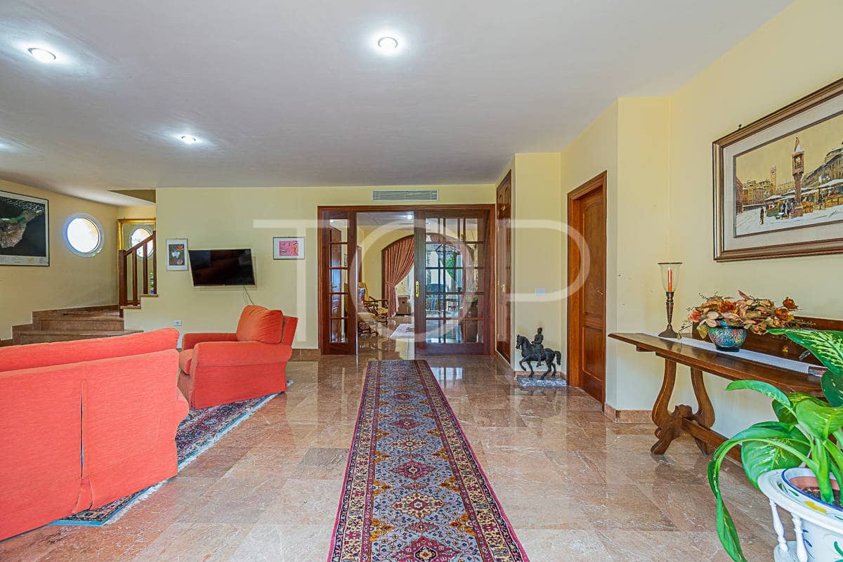 4 quarto Casa em Banda para venda em Los Gigantes com garagem - 1 400 000 € (Ref: 8620998)