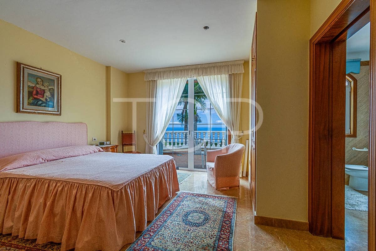 4 quarto Casa em Banda para venda em Los Gigantes com garagem - 1 400 000 € (Ref: 8620998)