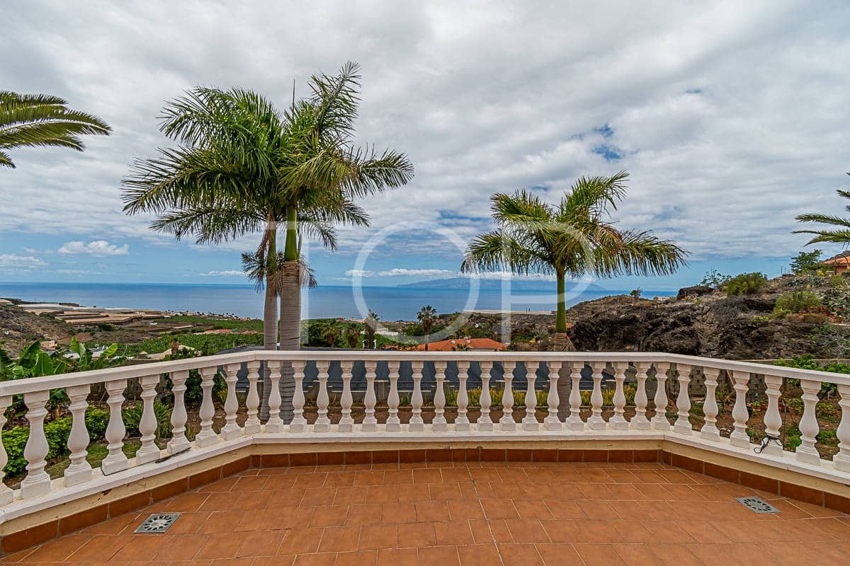 4 quarto Casa em Banda para venda em Los Gigantes com garagem - 1 400 000 € (Ref: 8620998)