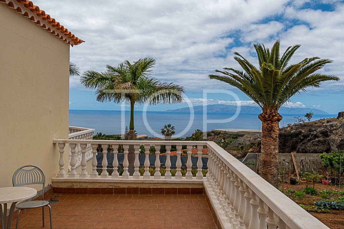 4 quarto Casa em Banda para venda em Los Gigantes com garagem - 1 400 000 € (Ref: 8620998)