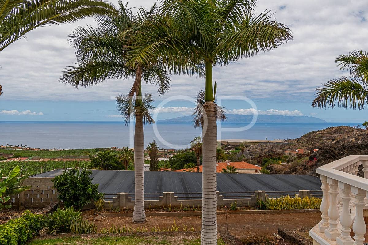 4 quarto Casa em Banda para venda em Los Gigantes com garagem - 1 400 000 € (Ref: 8620998)