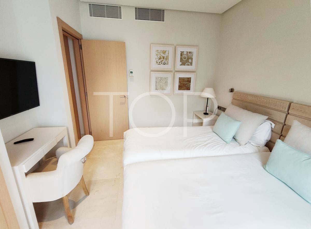 2 soverom Leilighet til salgs i Guia de Isora med svømmebasseng garasje - € 899 000 (Ref: 8677341)