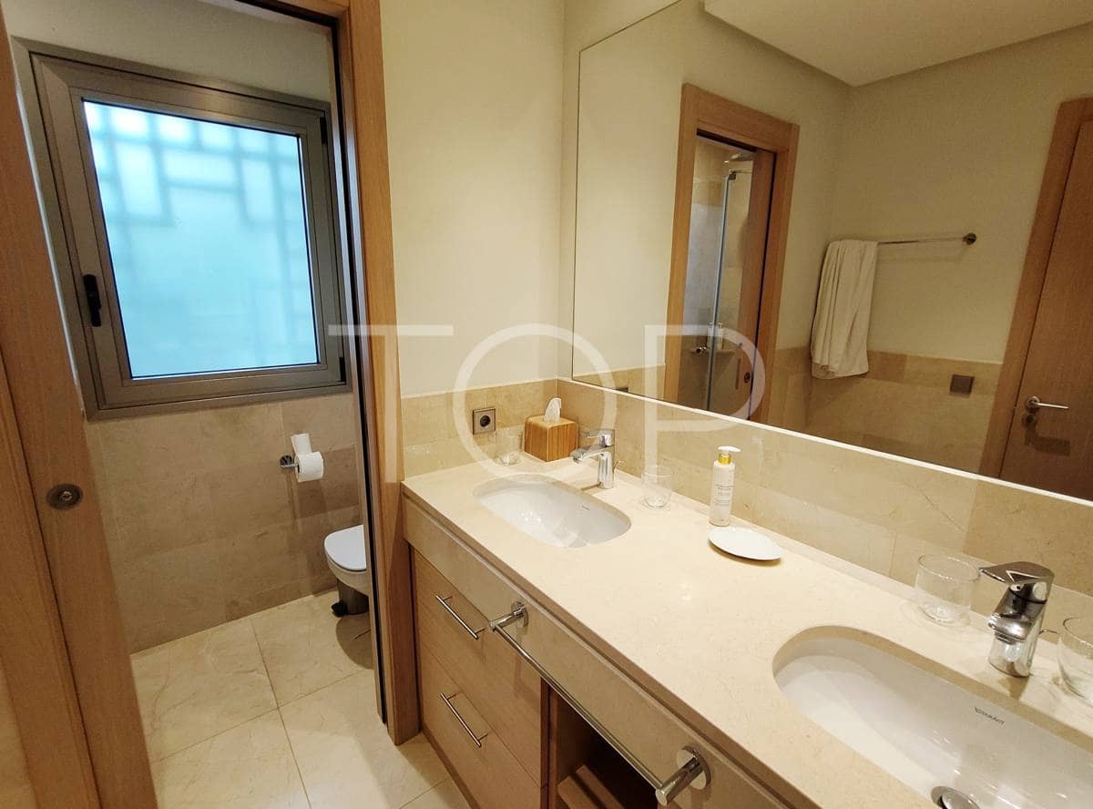 2 soverom Leilighet til salgs i Guia de Isora med svømmebasseng garasje - € 899 000 (Ref: 8677341)