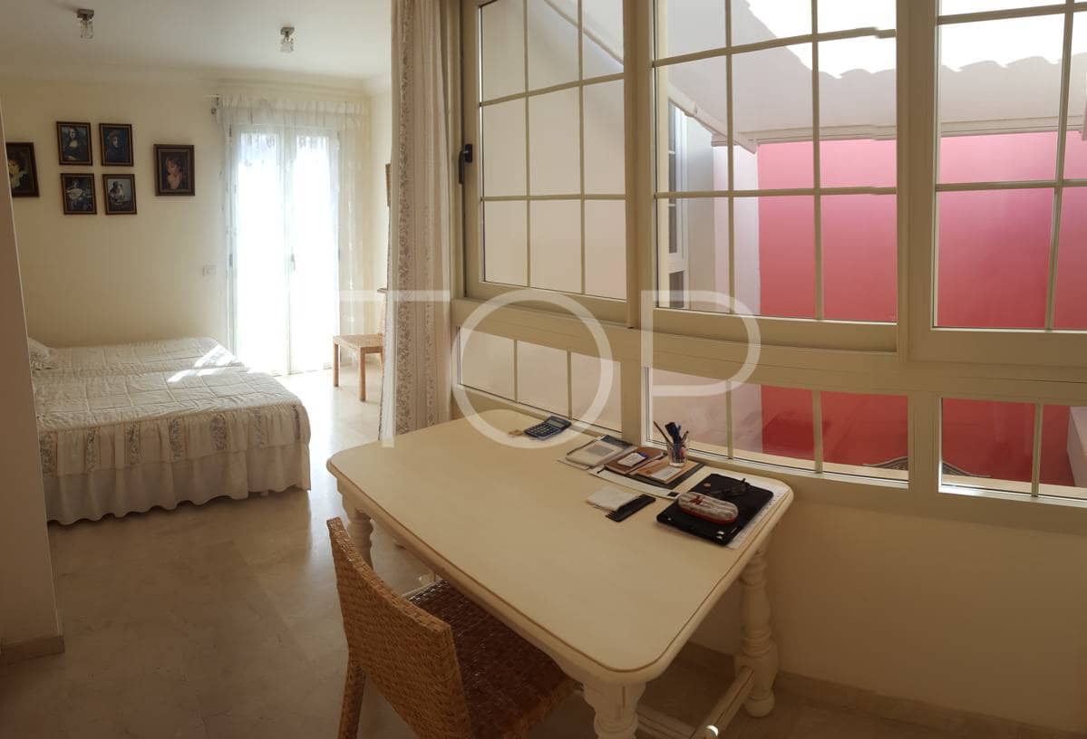 3 soveværelse Rækkehus til salg i Palm-Mar med swimmingpool garage - € 875.000 (Ref: 8759176)