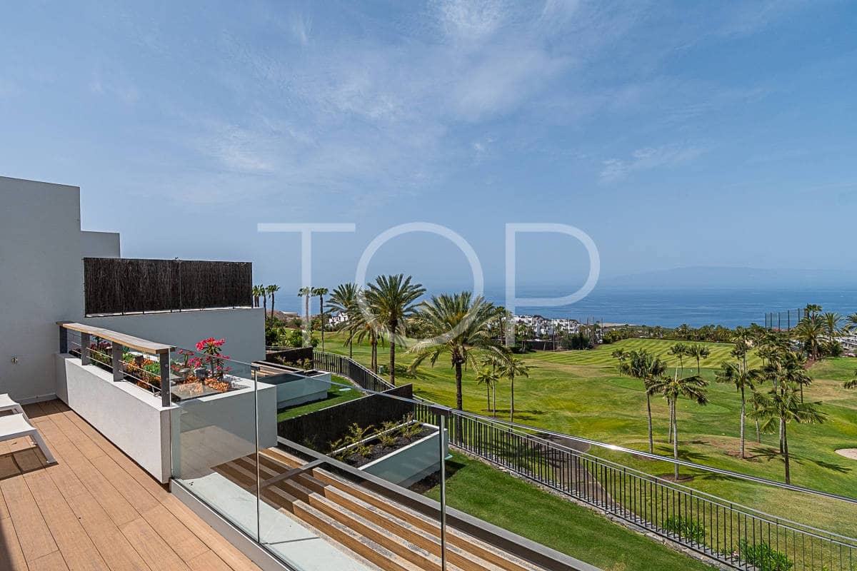 2 slaapkamer Penthouse te koop in Guia de Isora met zwembad garage - € 1.095.000 (Ref: 8766233)