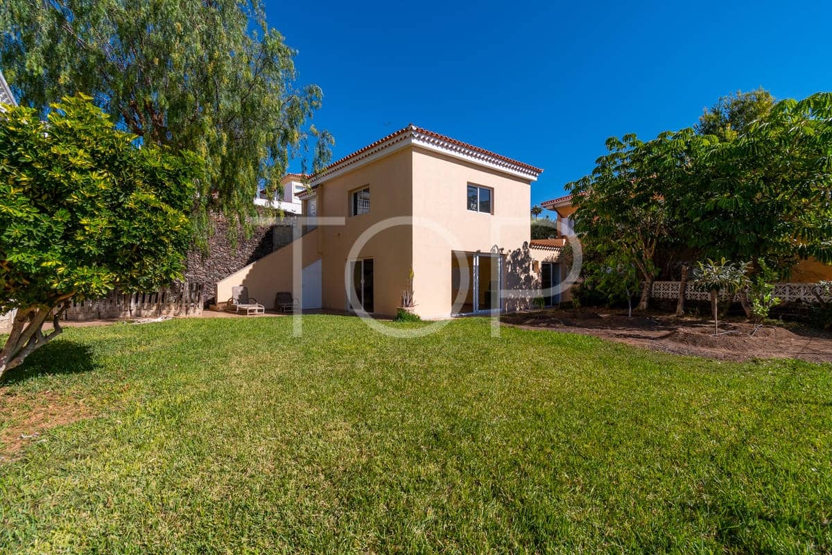 9 soverom Hus til salgs i Chayofa med garasje - € 1 595 000 (Ref: 8779159)