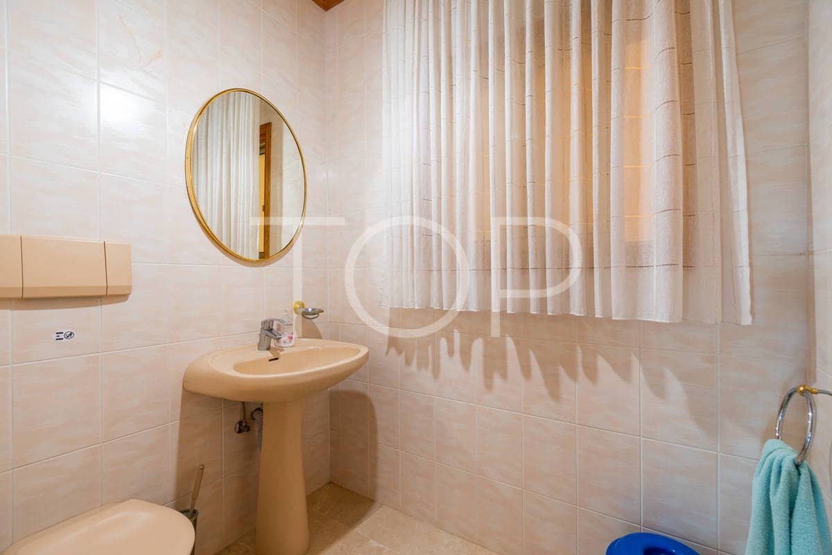 9 soverom Hus til salgs i Chayofa med garasje - € 1 595 000 (Ref: 8779159)