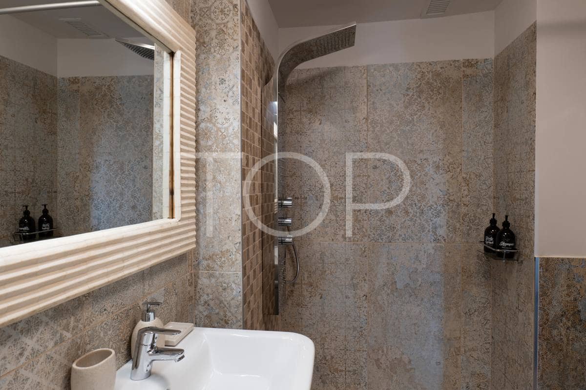 3 bedroom Flat for sale in La Tejita with pool garage - € 399,000 (Ref: 8791607)