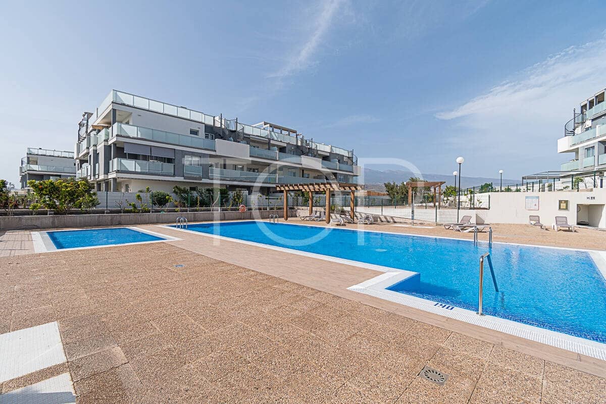 3 bedroom Flat for sale in La Tejita with pool garage - € 399,000 (Ref: 8791607)