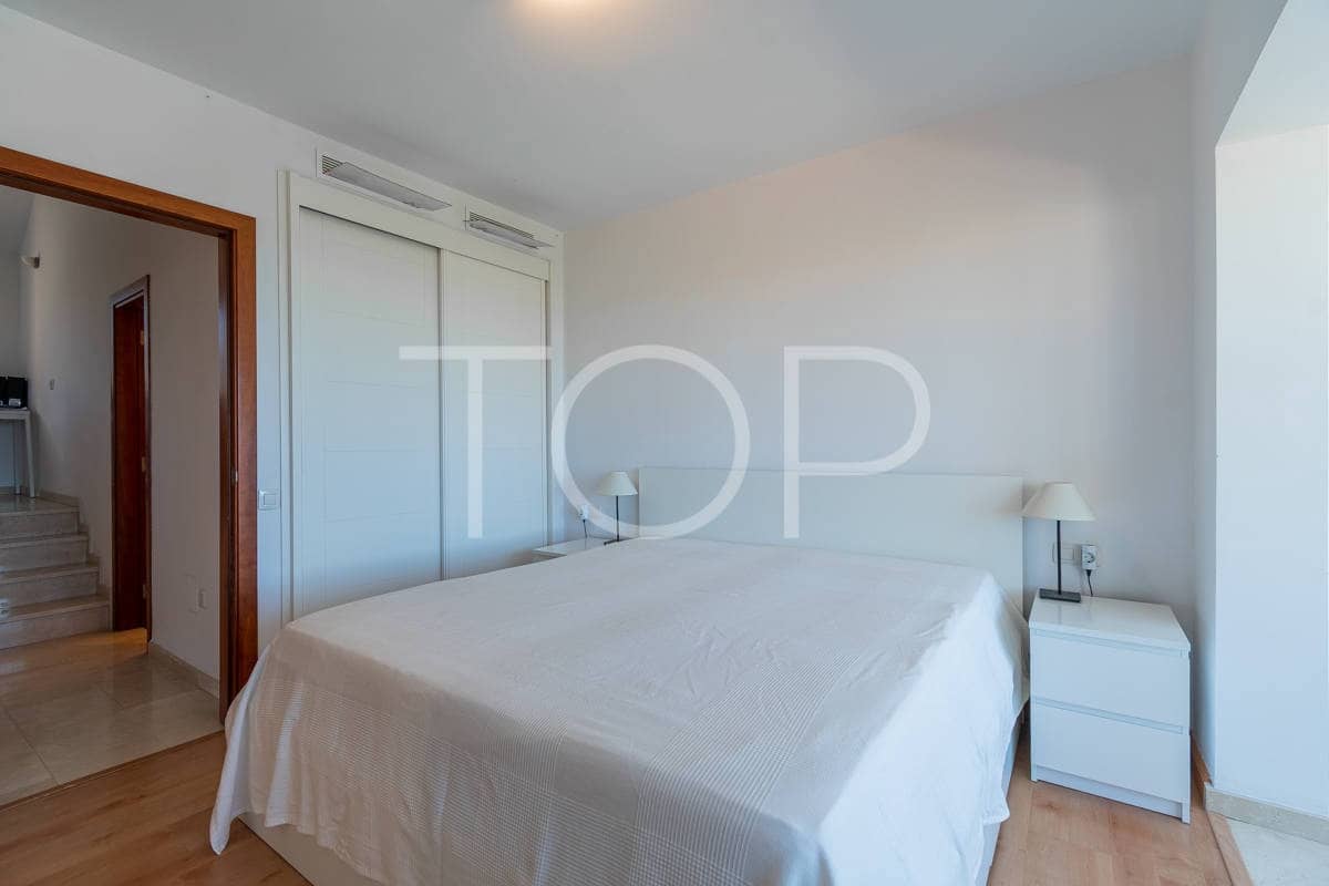 2 soveværelse Rækkehus til salg i Costa Adeje med swimmingpool garage - € 595.000 (Ref: 8816851)