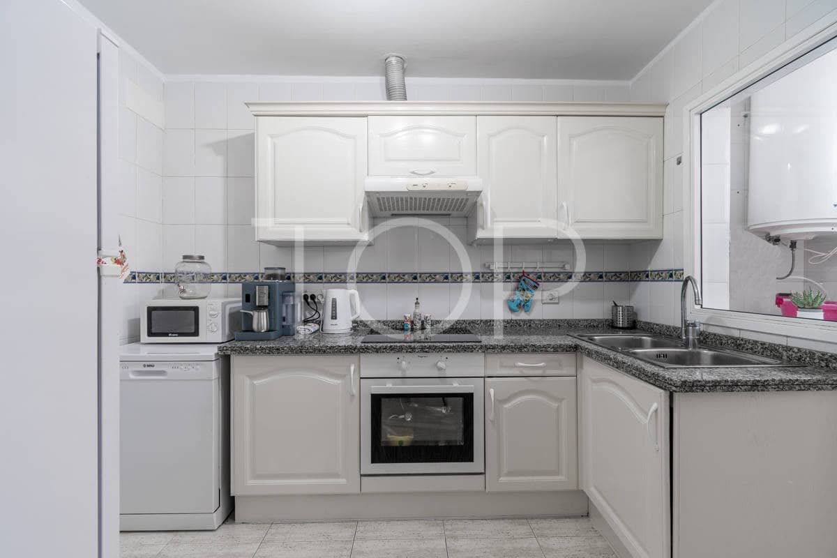 3 soveværelse Rækkehus til salg i Costa Adeje - € 425.000 (Ref: 8840438)