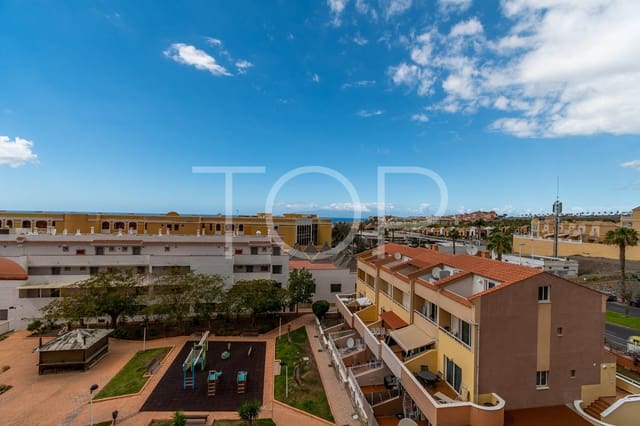 3 quarto Moradia em Banda para venda em Torviscas Bajo, Adeje - 425 000 € (Ref: 8840438)