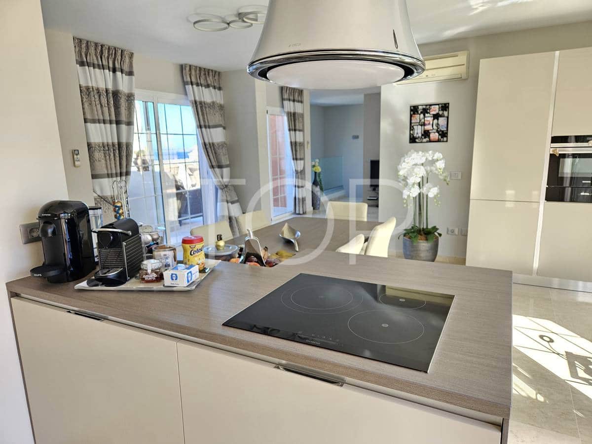 4 sypialnia Penthouse na sprzedaż w Palm-Mar z basenem garażem - 1 295 000 € (Ref: 8856641)