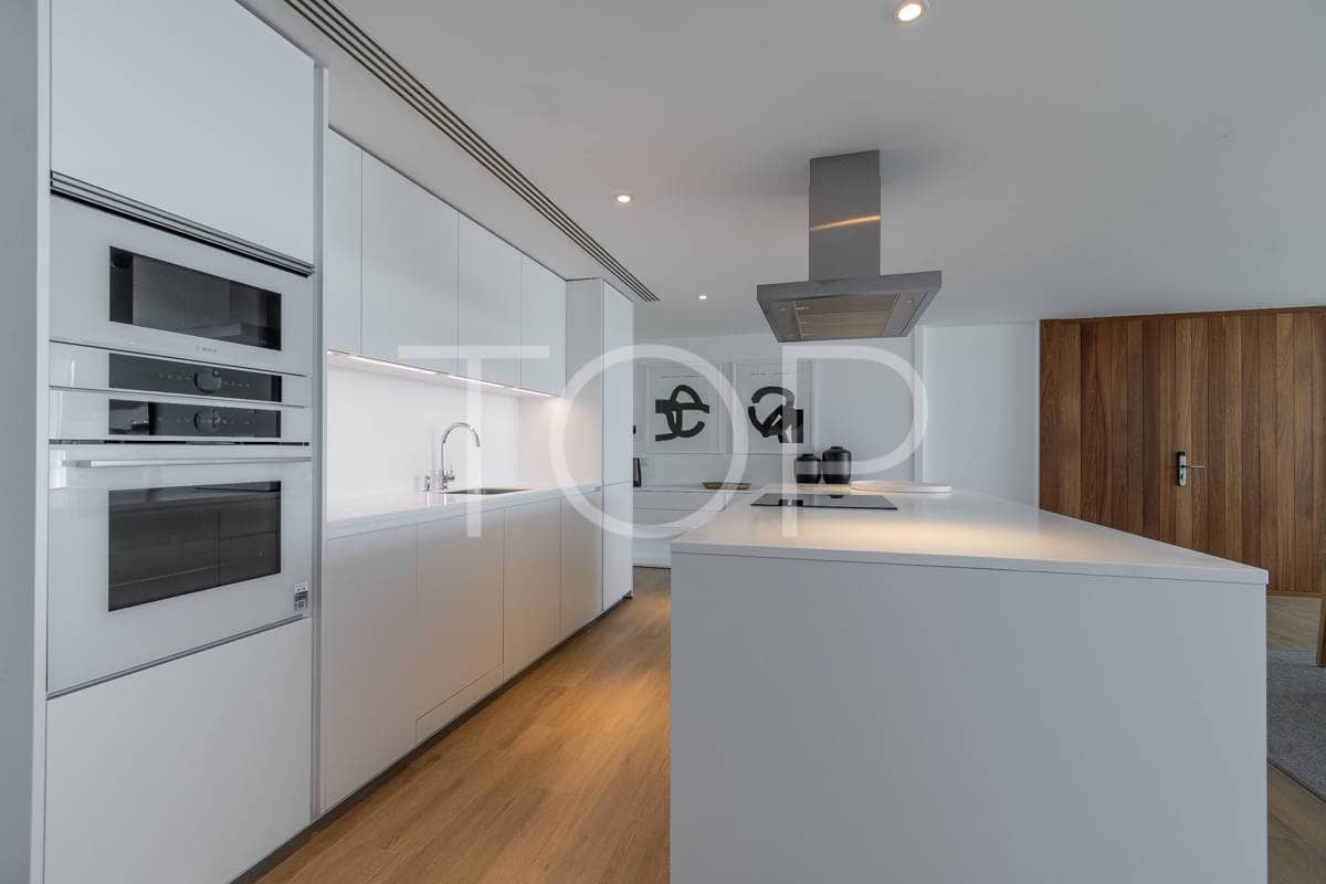 3 soveværelse Villa til salg i Guia de Isora med swimmingpool garage - € 2.350.000 (Ref: 8868661)