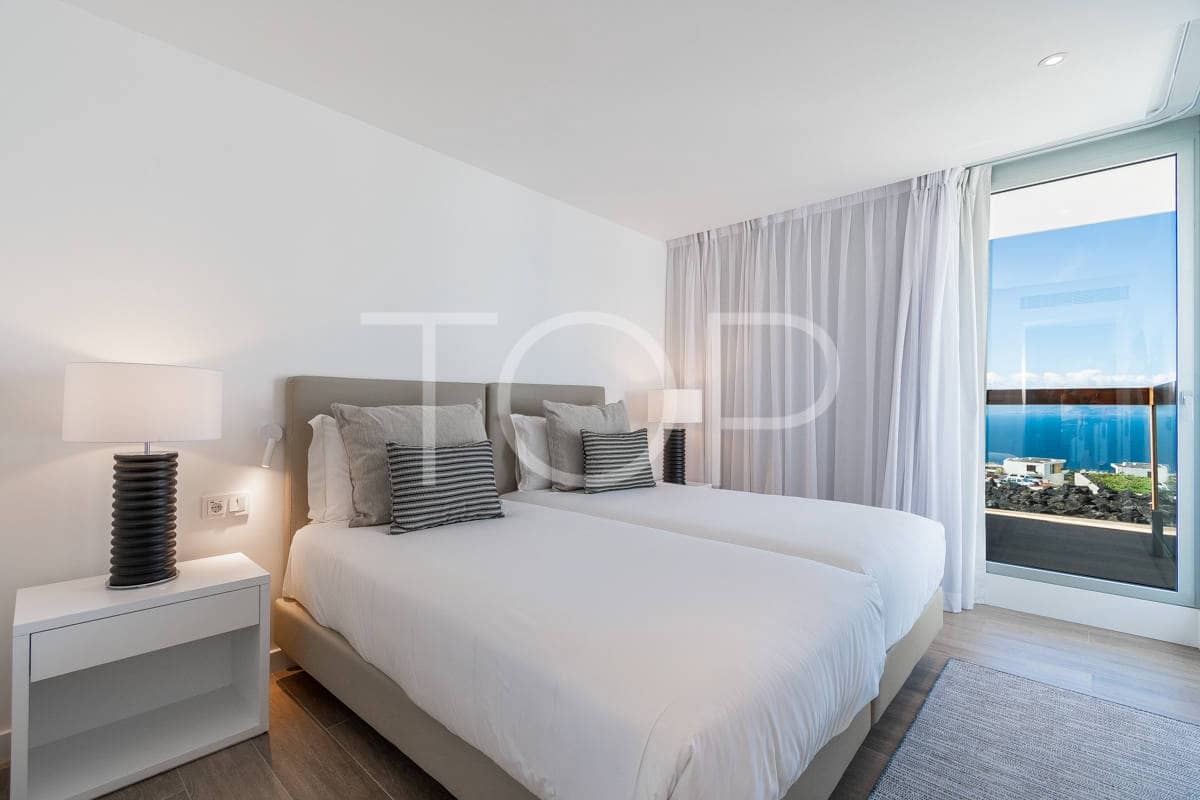 3 soveværelse Villa til salg i Guia de Isora med swimmingpool garage - € 2.350.000 (Ref: 8868661)