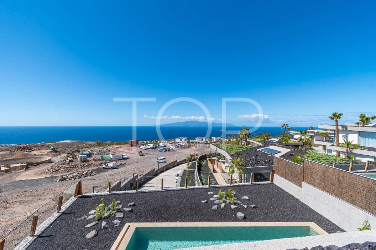 3 soveværelse Villa til salg i Guia de Isora med swimmingpool garage - € 2.350.000 (Ref: 8868661)