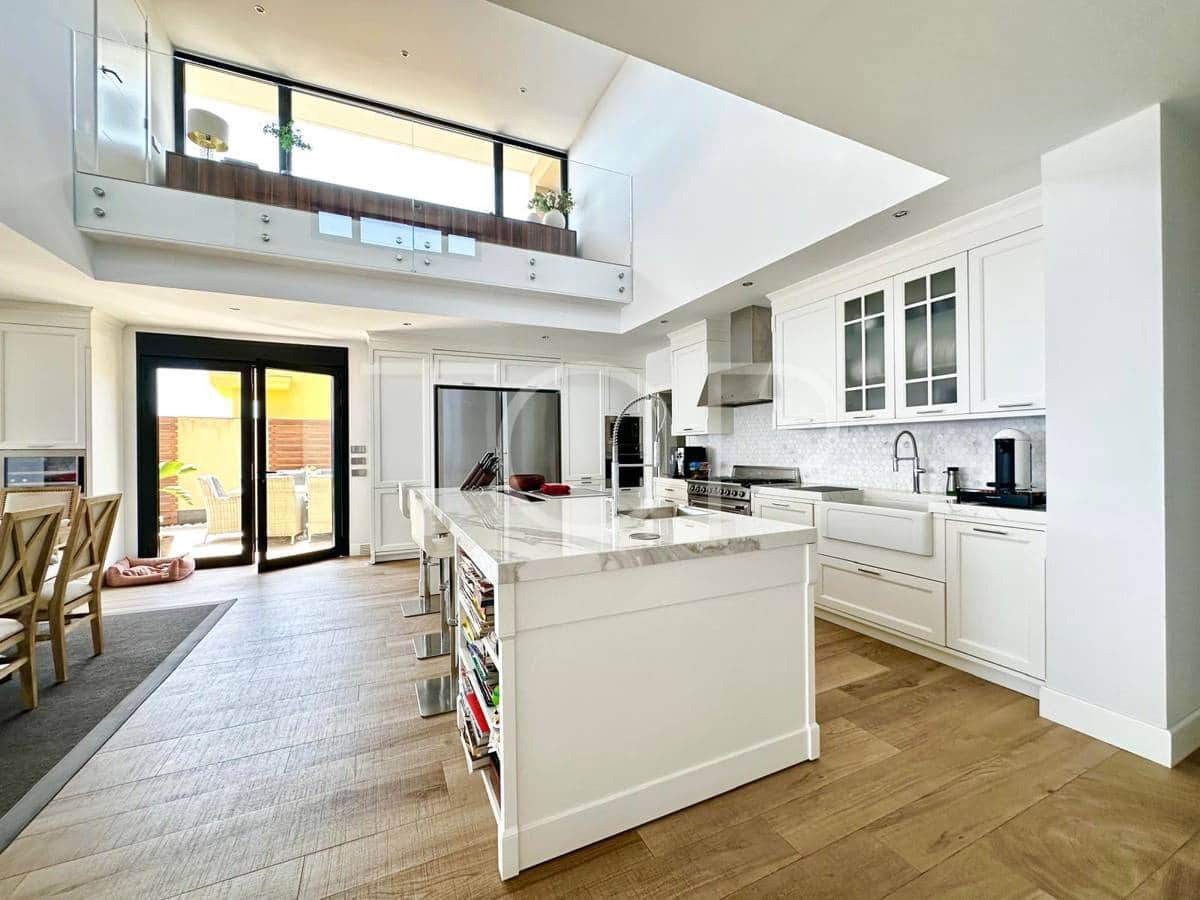 6 soveværelse Villa til salg i Santa Cruz de Tenerife med swimmingpool garage - € 1.599.000 (Ref: 8879146)