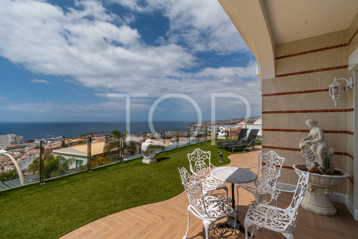 5 soveværelse Villa til salg i Costa Adeje med swimmingpool garage - € 2.600.000 (Ref: 8895948)