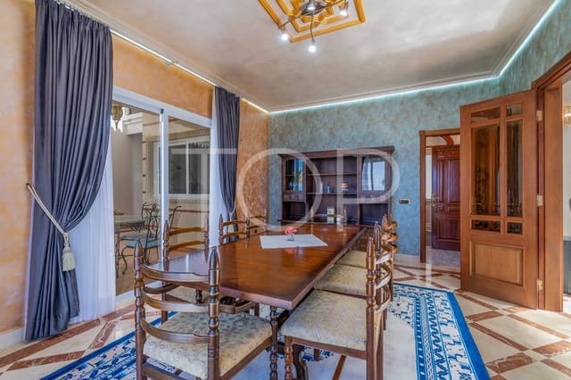 5 sypialnia Willa na sprzedaż w San Eugenio Alto, Adeje z basenem garażem - 2 600 000 € (Ref: 8895948)