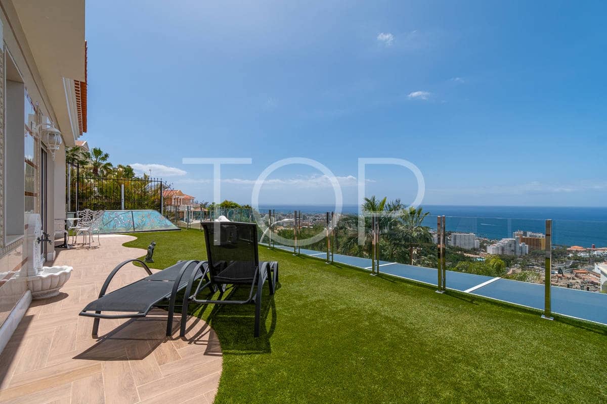 5 soveværelse Villa til salg i Costa Adeje med swimmingpool garage - € 2.600.000 (Ref: 8895948)