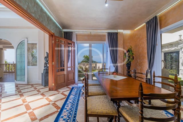 5 sypialnia Willa na sprzedaż w San Eugenio Alto, Adeje z basenem garażem - 2 600 000 € (Ref: 8895948)