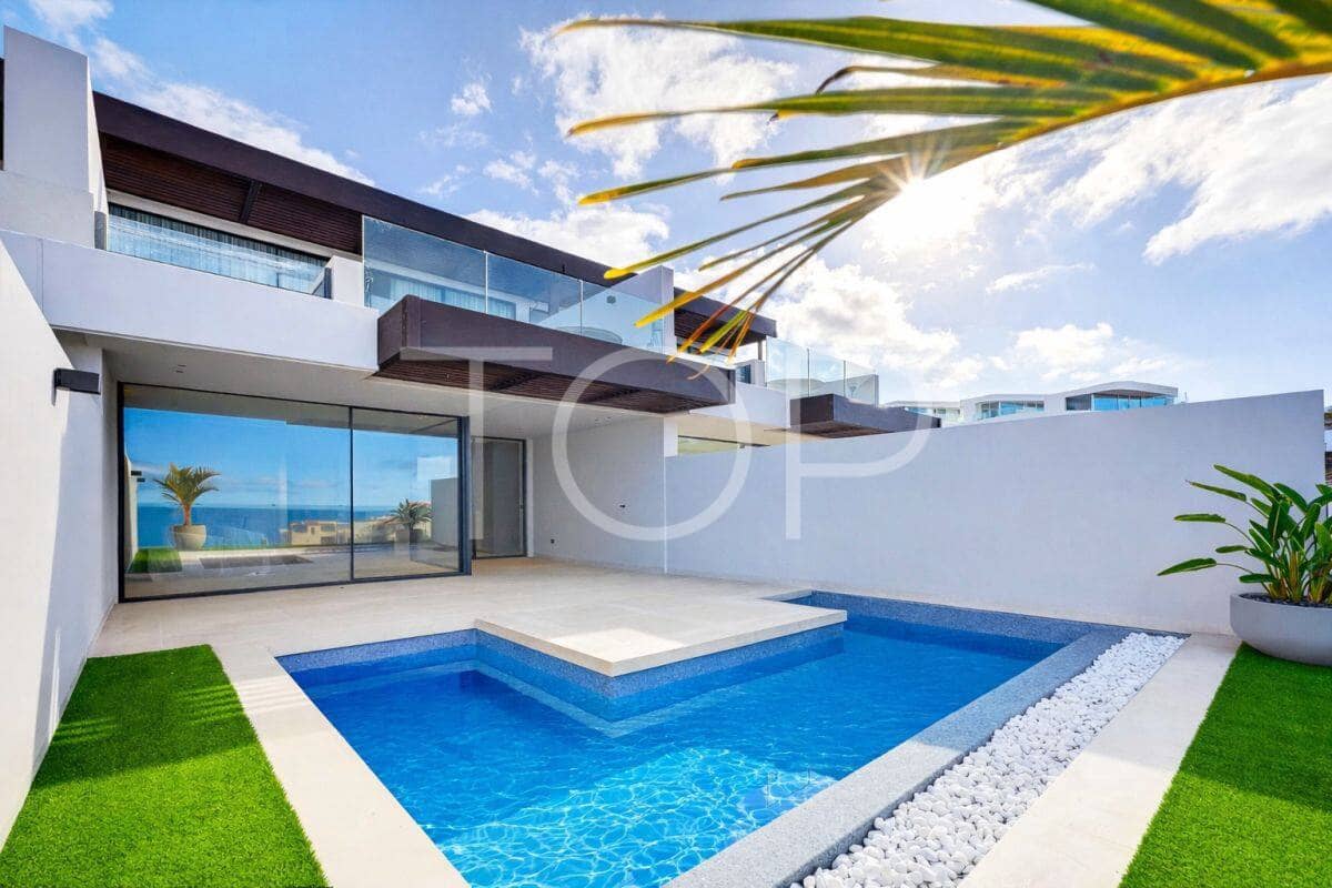 2 quarto Apartamento para venda em Adeje com piscina garagem - 1 060 000 € (Ref: 8904912)