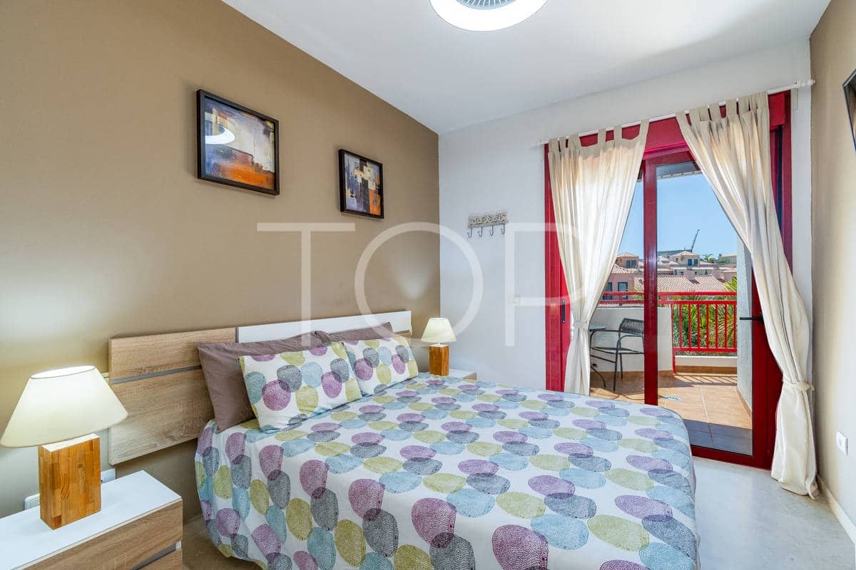 2 soveværelse Penthouse til salg i Palm-Mar med swimmingpool garage - € 399.000 (Ref: 8912461)