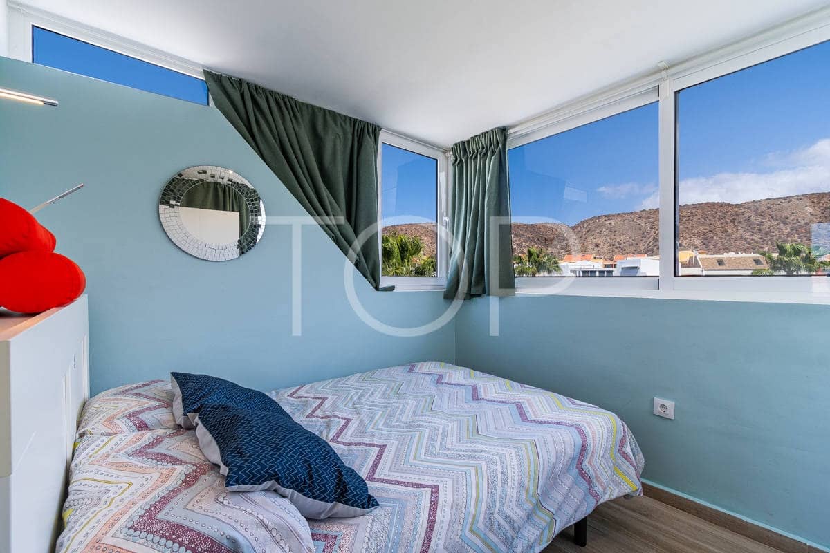 2 soveværelse Penthouse til salg i Palm-Mar med swimmingpool garage - € 399.000 (Ref: 8912461)