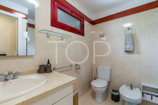 2 slaapkamer Penthouse te koop in Palm-Mar, Arona met zwembad garage - € 399.000 (Ref: 8912461)