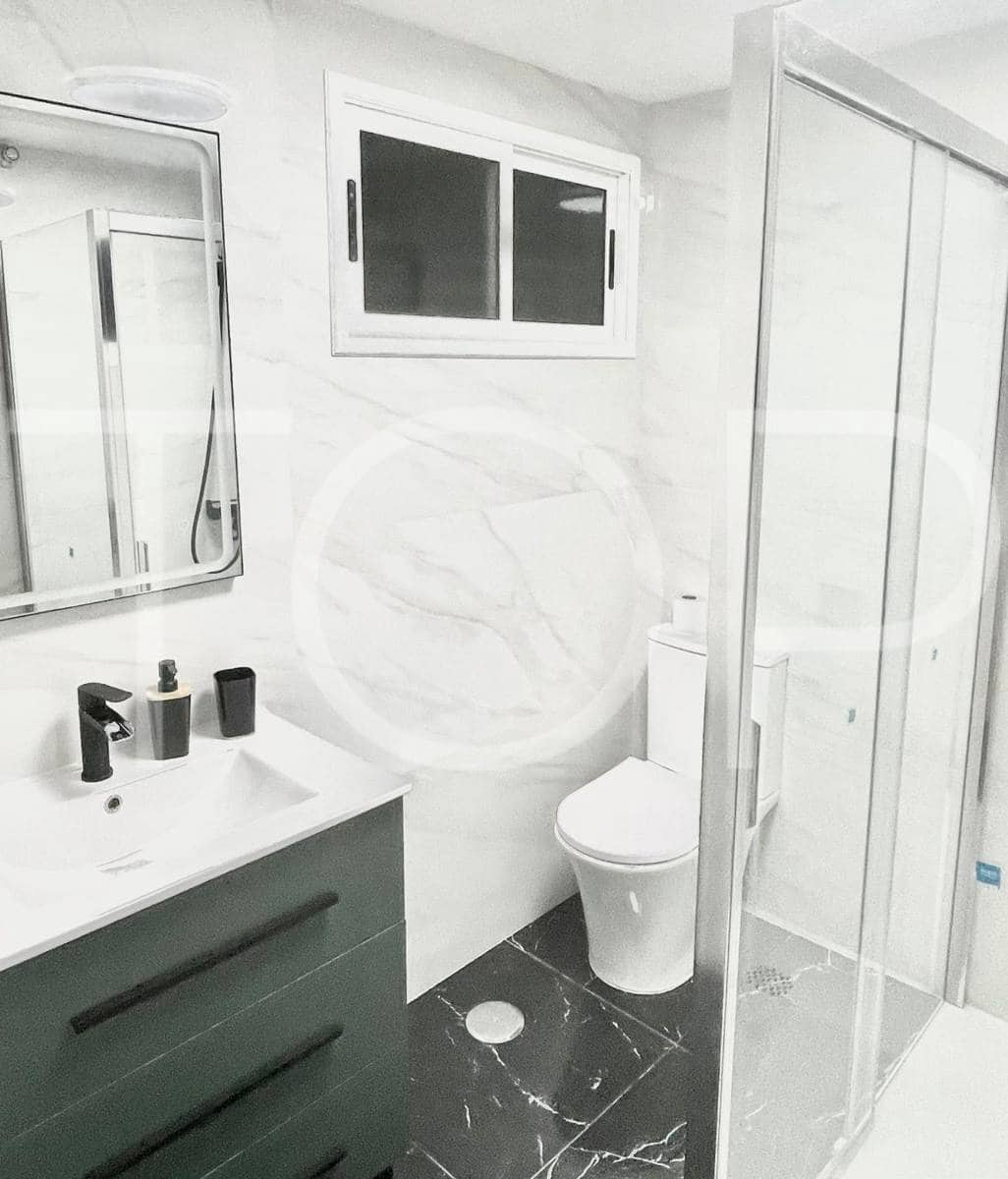 5 chambre Villa/Maison à vendre à Adeje avec piscine garage - 1 880 000 € (Ref: 8920879)