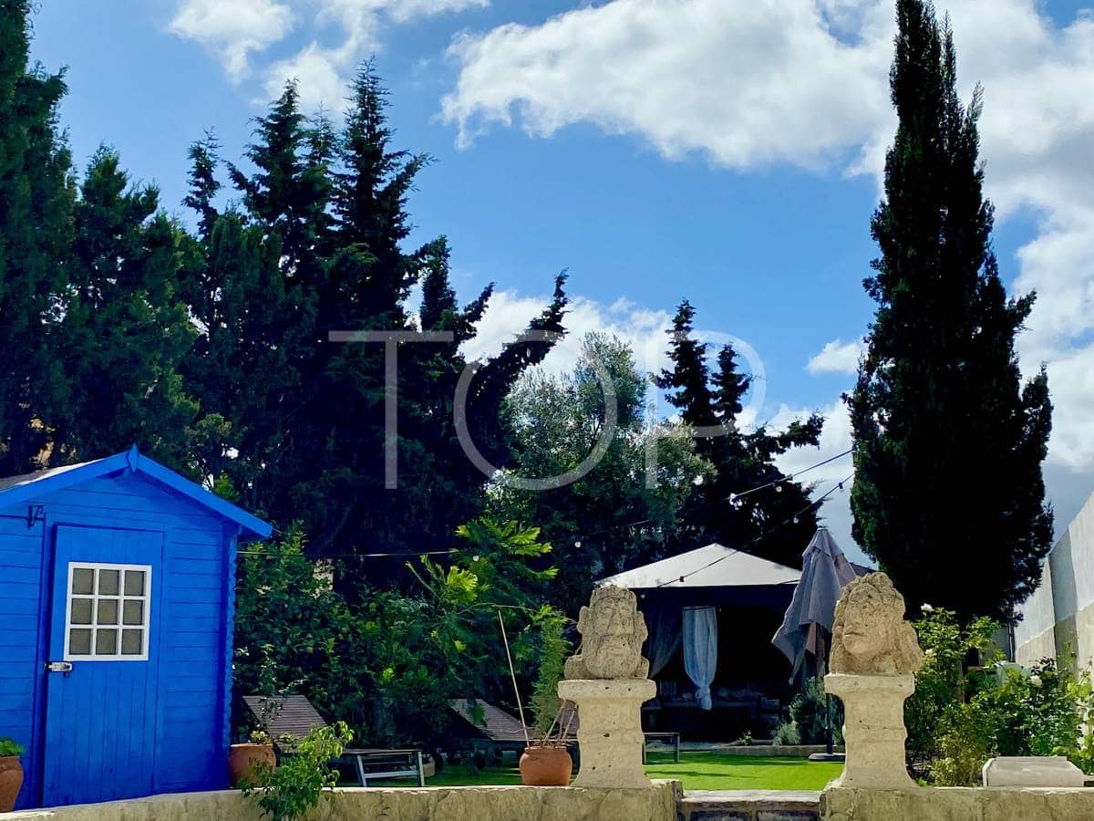 5 soveværelse Byhus til salg i Charco del Pino med swimmingpool - € 880.000 (Ref: 8931730)