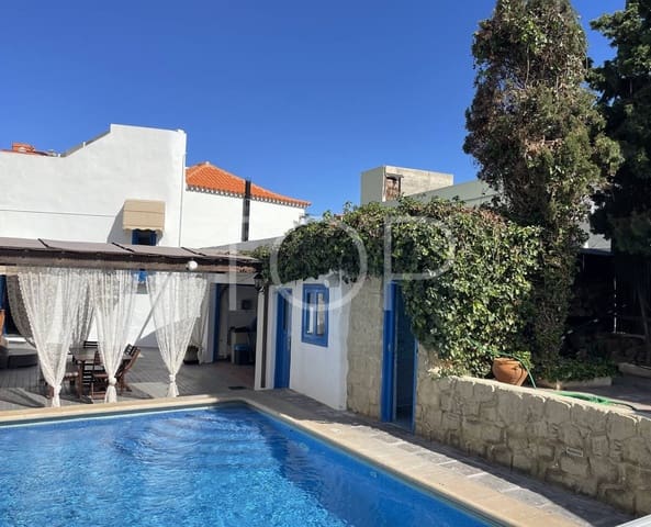 5 slaapkamer Huis te koop in Charco del Pino, Granadilla de Abona met zwembad - € 880.000 (Ref: 8931730)
