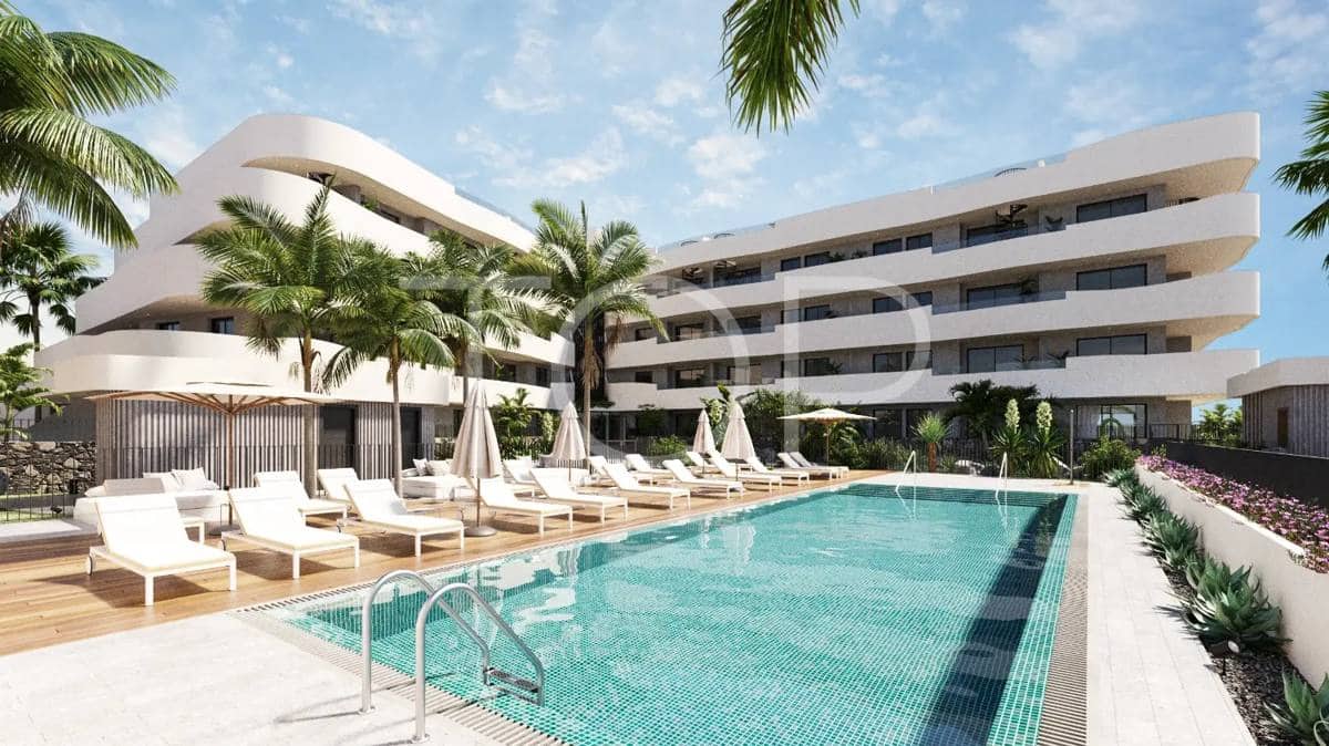 2 chambre Penthouse à vendre à El Medano avec piscine garage - 451 000 € (Ref: 8931731)