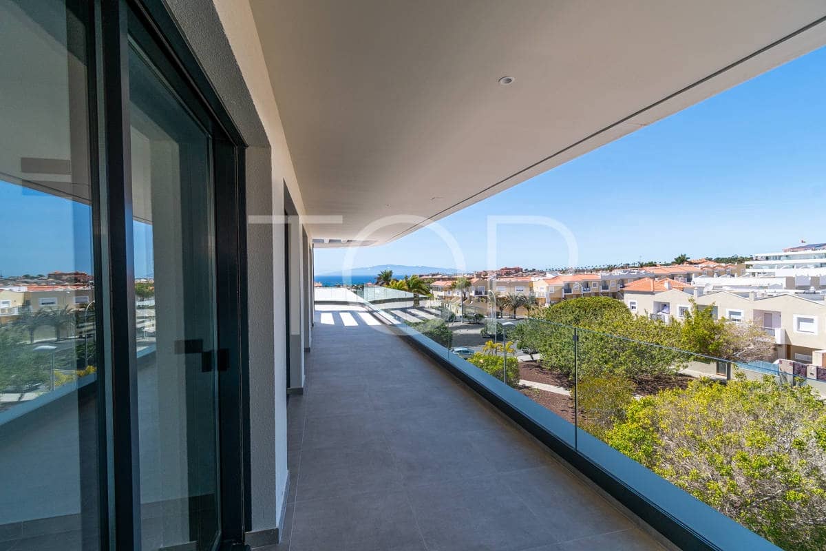 3 soveværelse Penthouse til salg i Fanabe med swimmingpool garage - € 1.295.000 (Ref: 8941022)