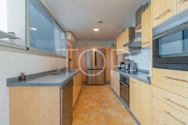 3 chambre Villa/Maison à vendre à Chayofa, Arona avec garage - 850 000 € (Ref: 8945683)