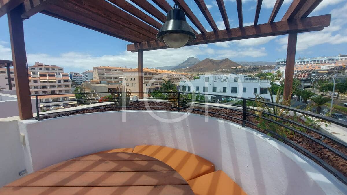 2 slaapkamer Penthouse te koop in Los Cristianos met garage - € 691.130 (Ref: 8953908)