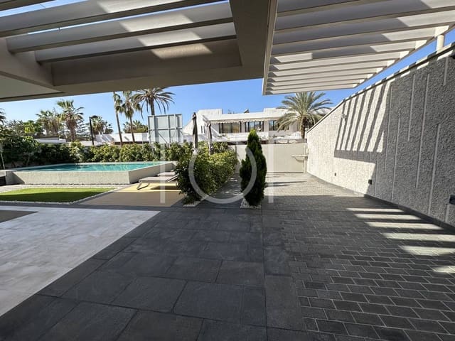 4 sovrum Villa till salu i Playa de las Americas, Arona med pool garage - 3 250 000 € (Ref: 8953909)